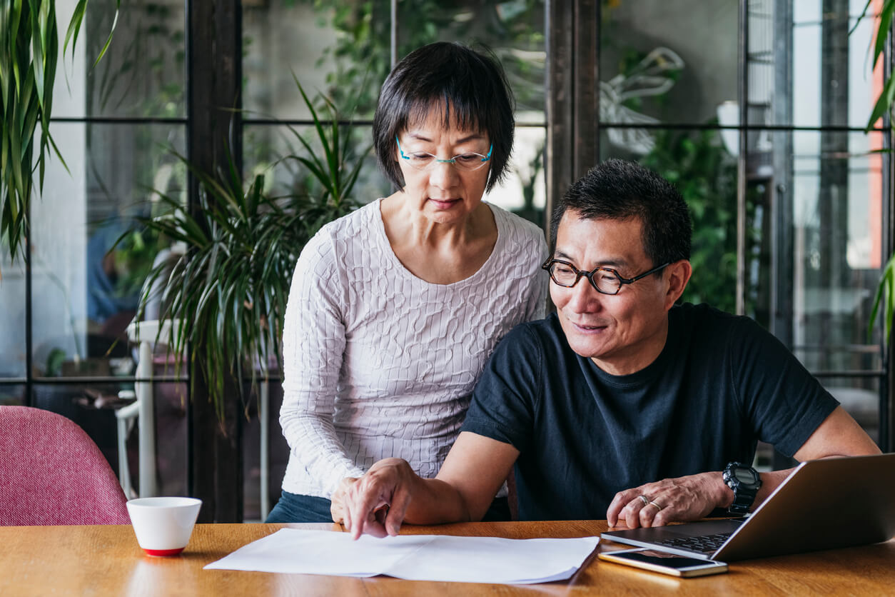 Couple planning their retirement planning because of the SECURE Act.