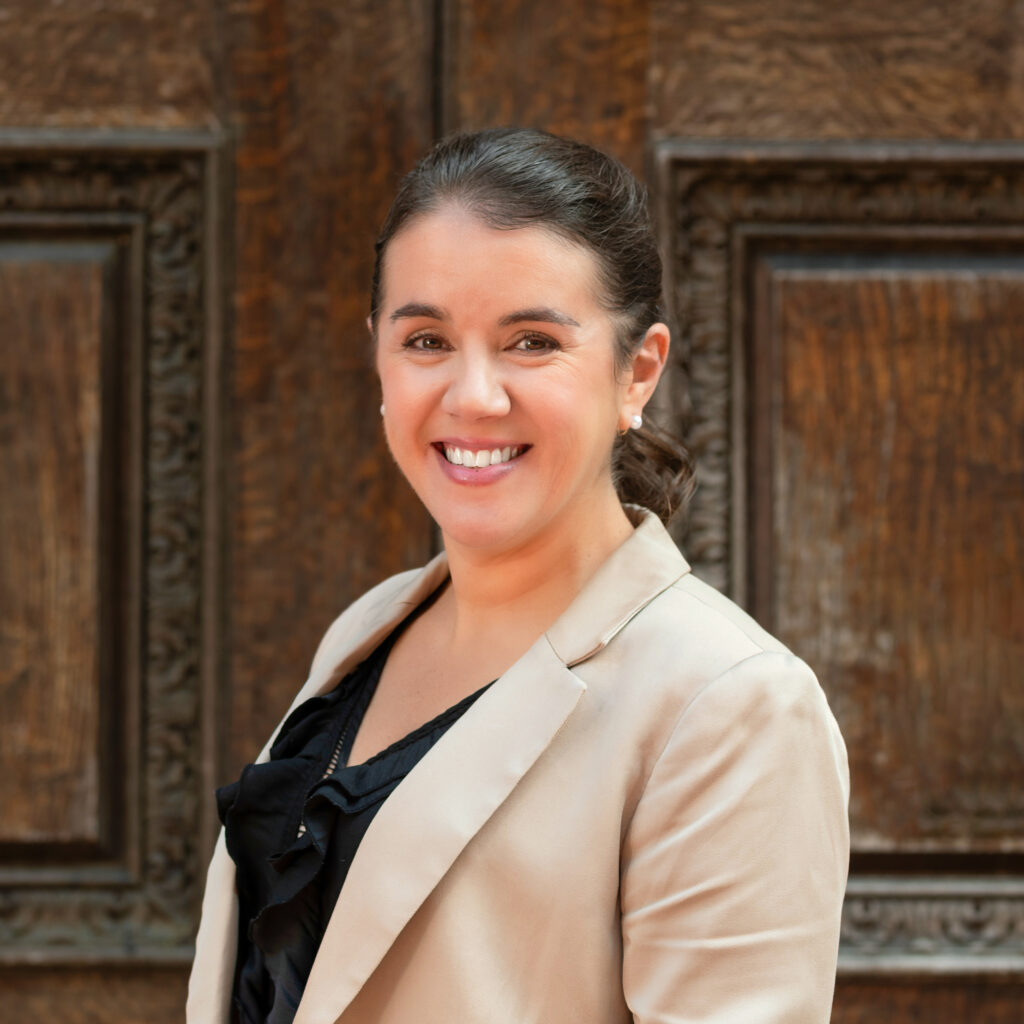 Erin L. Nunes